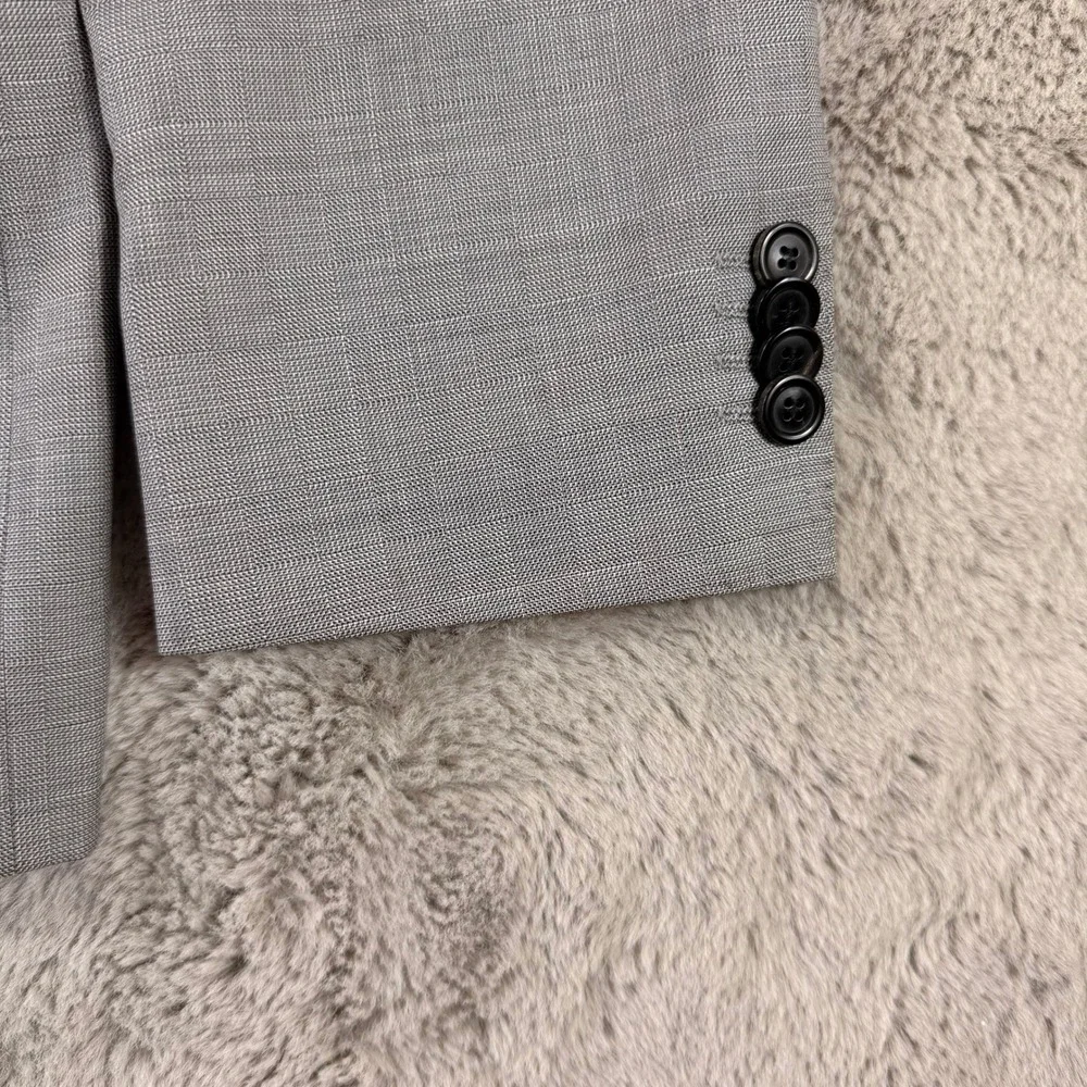 Hugo Boss The‎ James1 Grey Wool Blazer Yellow Lining Guabello Italy 42R Luxury